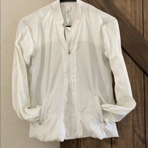 White lululemon jacket